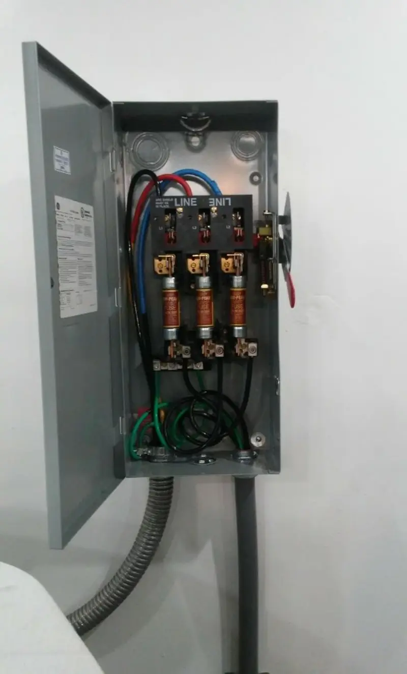 Three-phase disconnect switch installed for Electrical Wiring & Rewiring in Fallbrook